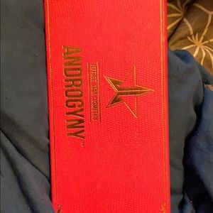 Jeffree Star androgyny palette